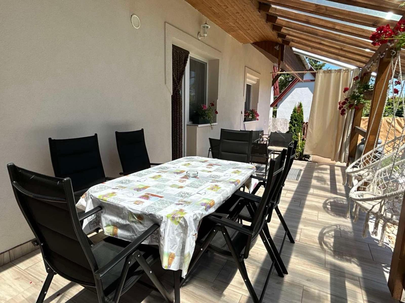 Levendula Vendeghaz Villa Balatonfoldvar Exterior photo